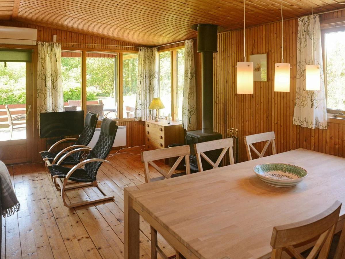 6 Person Holiday Home In Pr St Togeholt 外观 照片